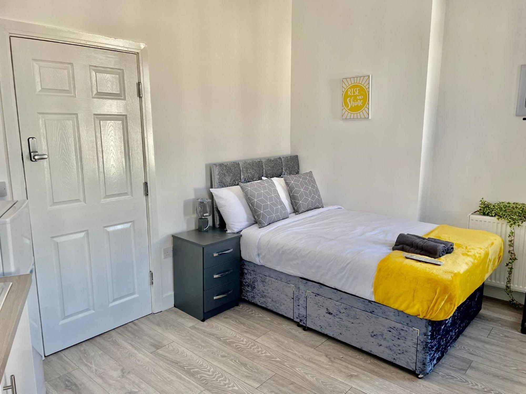 Cheerful 1 Bed Apartment Cardiff City Centre - Penarth Rd Oda fotoğraf